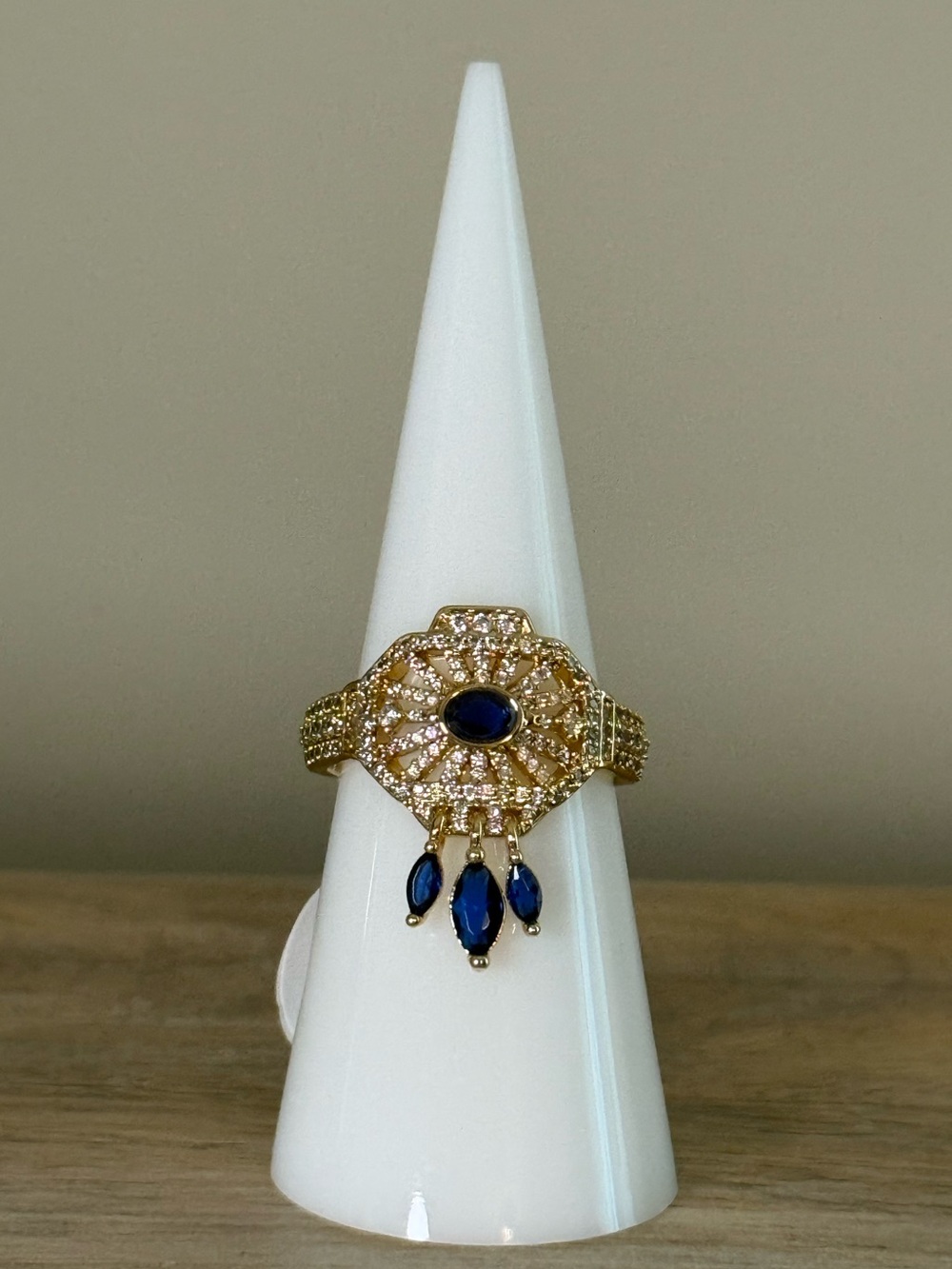 Bomb Party September 2026 Ring “Heiress Hour” Size 7. Brand New.